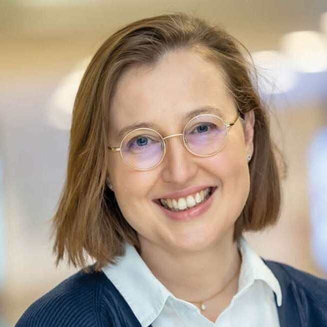 expert image